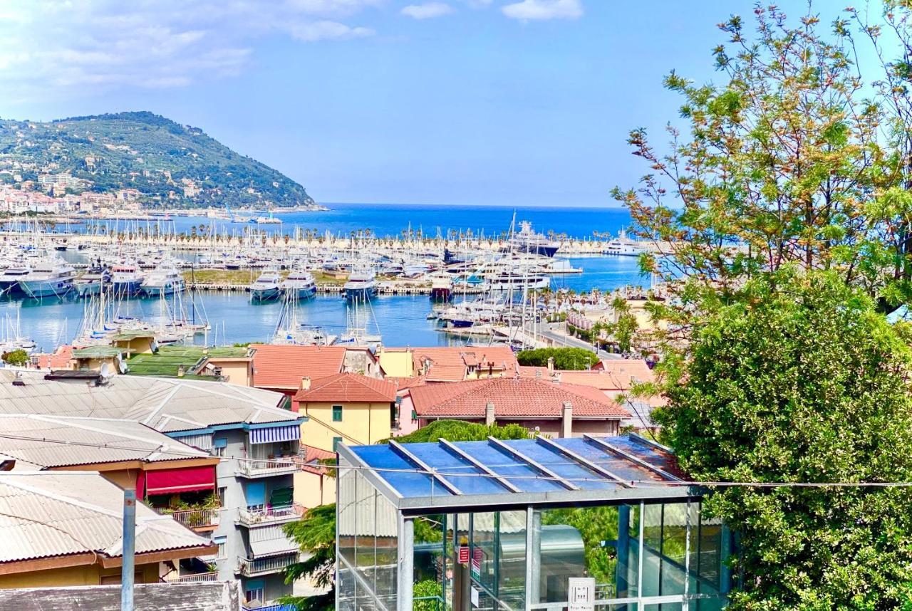 Appartamento ABCdecor Italia Imperia Esterno foto