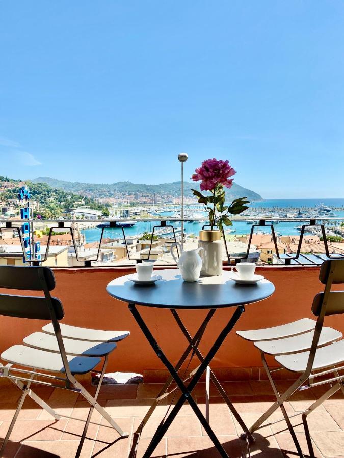 Appartamento ABCdecor Italia Imperia Esterno foto